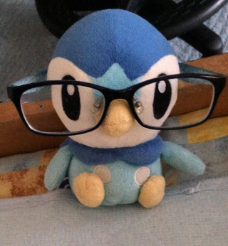 Illustration for article titled Pokémon Wearing Glasses Is a Meme